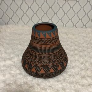 Southwestern terra-cotta edged vase pottery artisan made